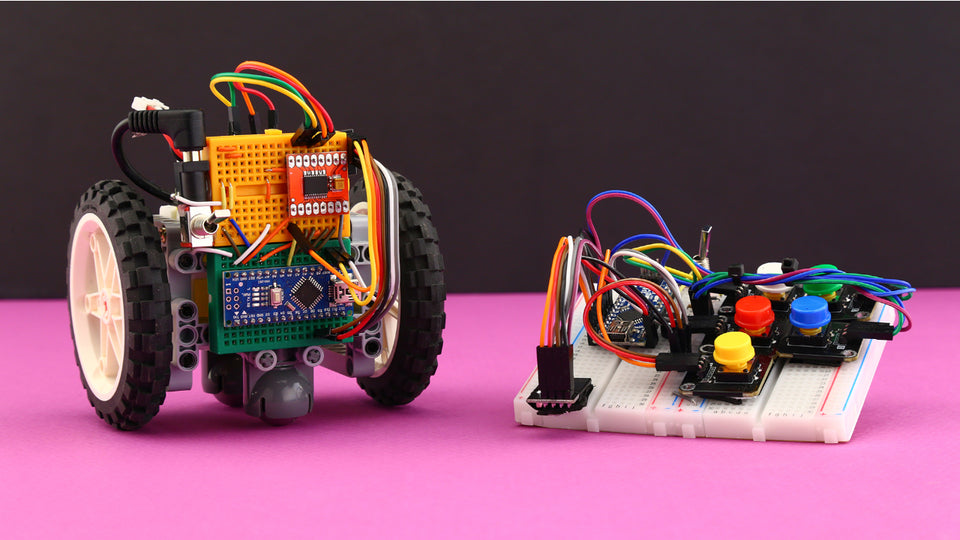 LEGO®-compatible Tangible Coding Robot